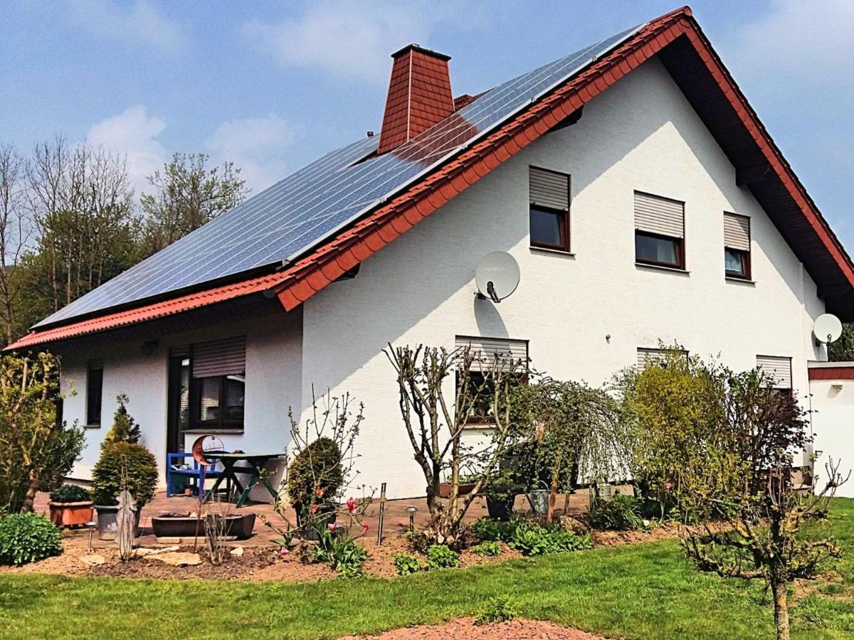 Cozy Apartment In Merlsheim With Garden Nieheim Екстериор снимка