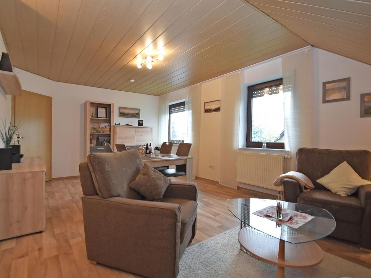 Cozy Apartment In Merlsheim With Garden Nieheim Екстериор снимка