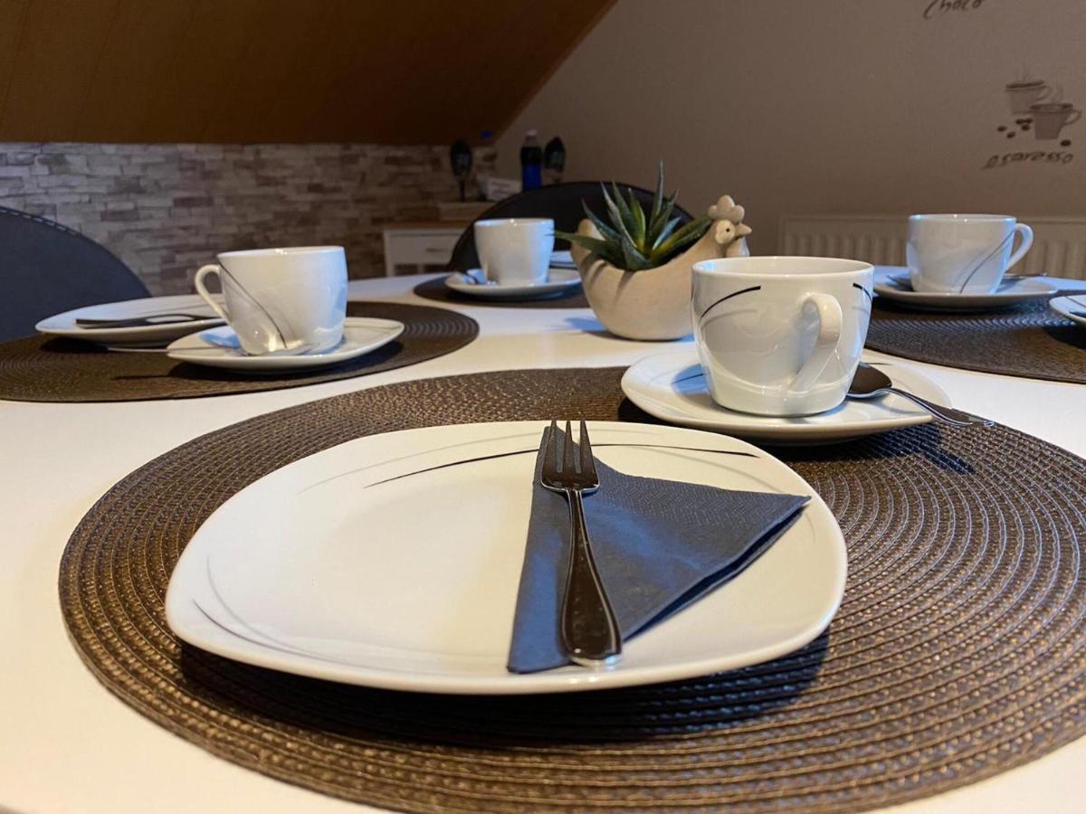 Cozy Apartment In Merlsheim With Garden Nieheim Екстериор снимка